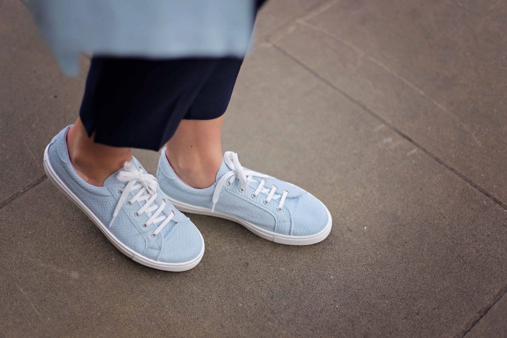 sporty vibe, blue trench coat